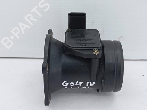 Used Mass air flow sensor VW GOLF IV (1J1) 1.6 (100 hp) 19858651