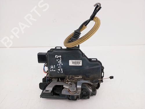 Used Front left lock SEAT LEON (1M1) 1.6 16 V (105 hp) 33211610