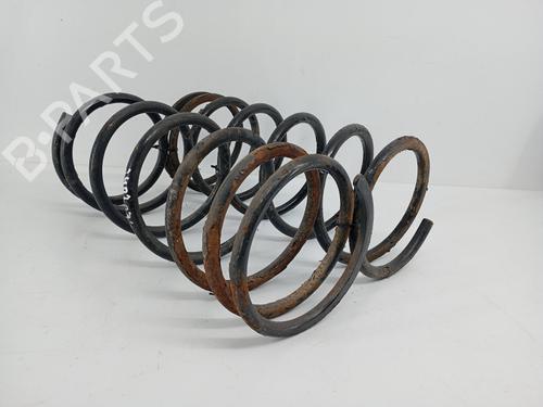 Støtdemperfjær MITSUBISHI PAJERO II (V3_W, V2_W, V4_W, V5_W) 2.5 TD 4WD (V24W) (99 hp) 31818448