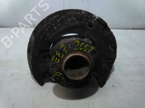 Used Right front steering knuckle BMW 1 (E87) 118 d (122 hp) 19872337