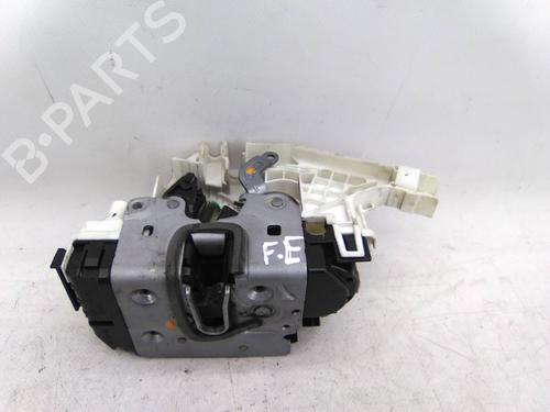 Front left lock MERCEDES-BENZ C-CLASS (W204) C 220 CDI (204.002) A2047200335