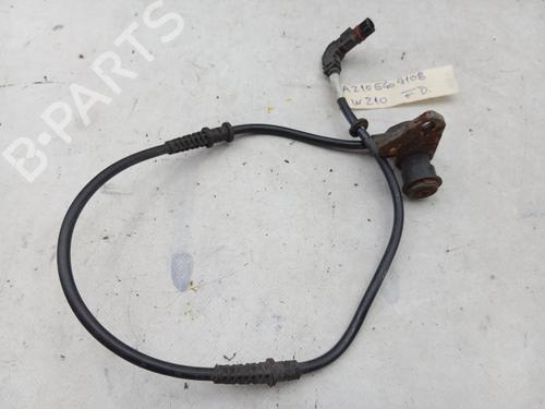 Used Electronic module MERCEDES-BENZ E-CLASS (W210) E 300 D (210.020) (136 hp) 31256378