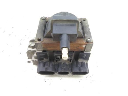 Używane Cewka zapłonowa RENAULT CLIO I (B/C57_, 5/357_) 1.2 (B/C/S57A, B/C57S, 5/357F, 5/357J, 5/357L, 5/357R) (58 hp) 19834446
