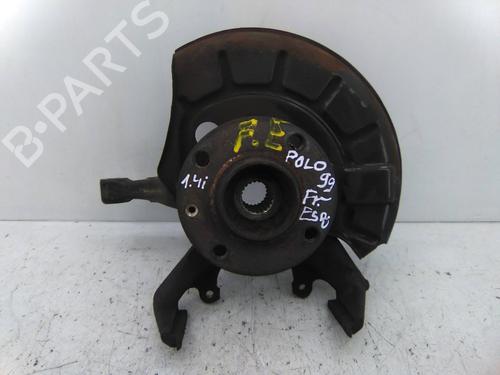Used Left front steering knuckle VW POLO III CLASSIC (6V2) 60 1.4 (60 hp) 19820116