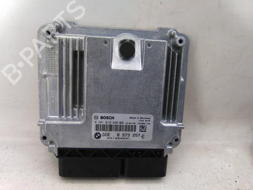 Used Engine control unit (ECU) BMW 5 (F10) 520 d (200 hp) 30299518