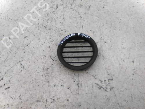 Used Air vent VW TOUAREG (7LA, 7L6, 7L7) 2.5 R5 TDI (174 hp) 19842812