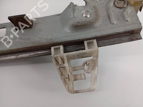 Rudehejsemekanisme ventre foran PEUGEOT 206 Hatchback (2A/C) 1.4 i | BP30947482C22