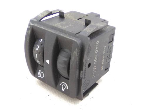 Kombi Kontakt / Stilkkontakt RENAULT MEGANE III Combi Van (KZ0/1) 1.5 dCi (106 hp) 28308143