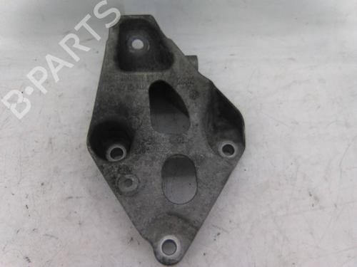 Used Engine mount BMW 3 (F30, F80) 320 d (163 hp) 19843033