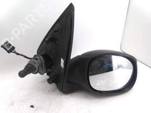 Used Right mirror PEUGEOT 206 Hatchback (2A/C) 1.9 D (69 hp) 22964055