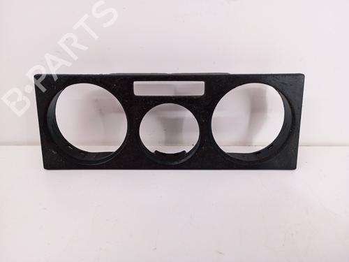 Commande Chauffage VW GOLF IV (1J1) 1.4 16V (75 hp) 33211547