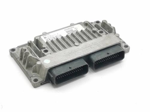 Calculateur moteur (ecu) RENAULT MEGANE II (BM0/1_, CM0/1_) 1.4 16V (BM0B, CM0B) (98 hp) 31908230