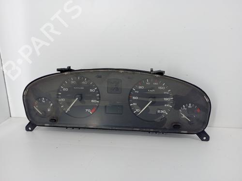 Used Instrument cluster PEUGEOT 406 (8B) 1.6 (88 hp) 32447898
