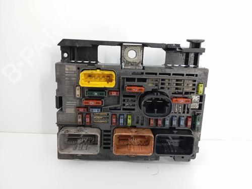 Used Fuse box Fuse box CITROËN C5 III Break (RW_) 1.6 HDi 110 (112 hp) 31864824 31864824
