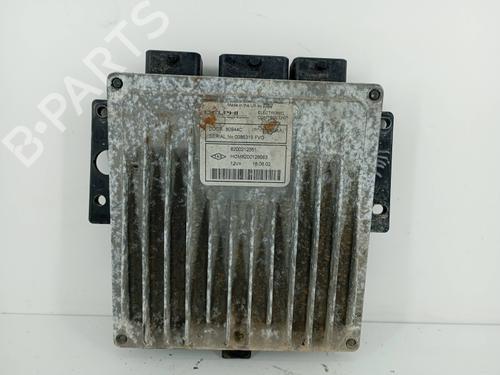 Used Engine control unit (ECU) RENAULT CLIO II (BB_, CB_) 1.5 dCi (B/CB03) (80 hp) 31653971