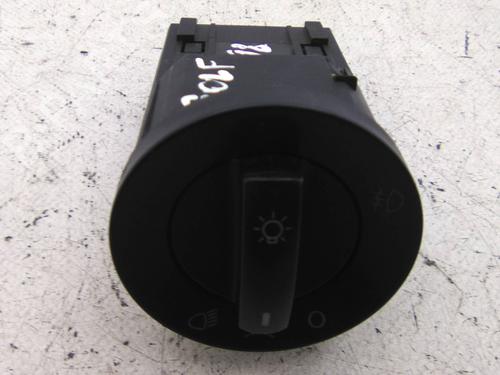 Used Headlight switch VW GOLF IV (1J1) 1.6 (100 hp) 19810165