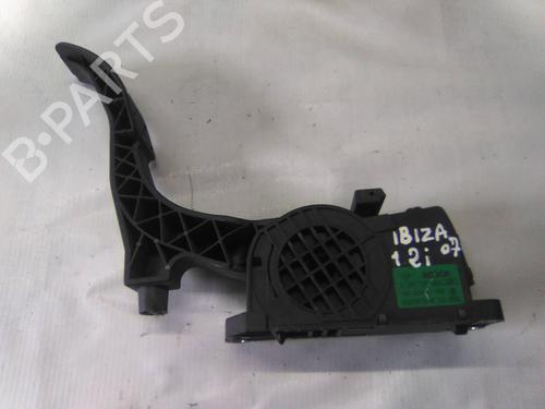 Used Pedal SEAT IBIZA III (6L1) 1.2 12V (70 hp) 19836527