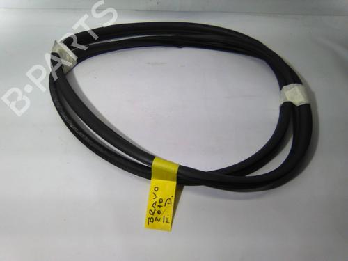 Used Rubber door seal FIAT BRAVO II (198_) 1.4 (198AXA1B) (90 hp) 19867502