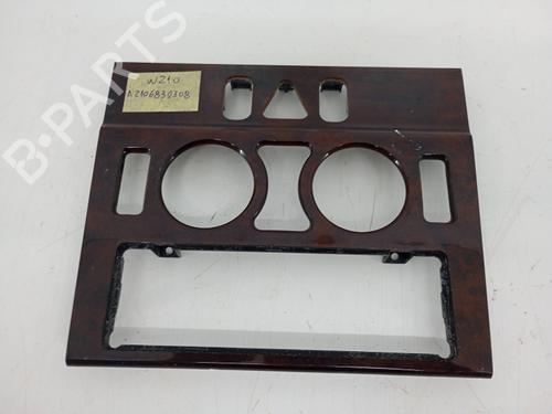 Used Climate control Climate control MERCEDES-BENZ E-CLASS (W210) E 200 (210.035) (136 hp) 32751918 32751918