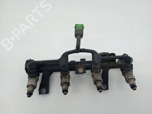 Used Injection rail Injection rail CITROËN XSARA (N1) 1.4 i (75 hp) 32731547 32731547