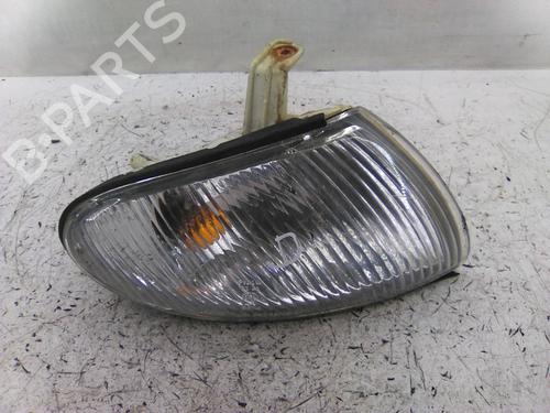 Used Right front indicator HYUNDAI ACCENT I (X-3) 1.3 i 12V (84 hp) 19834195