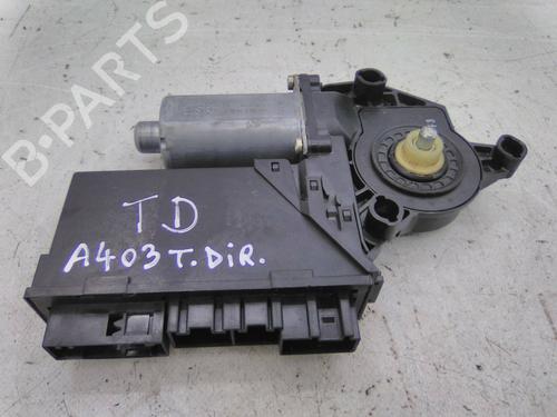Rudehejsemekanisme Højre bagtil AUDI A4 B6 Avant (8E5) 1.6 (102 hp) 19817994