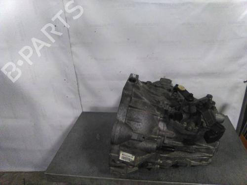 Gearbox HYUNDAI SANTA FÉ II (CM) 2.0 CRDi 4x4 | BP19824433M3 