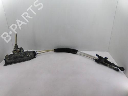 Used Gear lever VW POLO IV (9N_, 9A_) 1.4 TDI (75 hp) 25202947