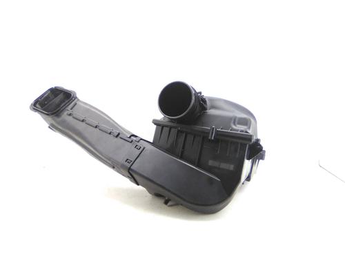 Used Air filter box BMW 5 Touring (G31) 525 d (211 hp) 21496549