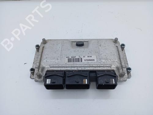 Used Engine control unit (ECU) CITROËN SAXO (S0, S1) 1.1 X, SX (60 hp) 30263552