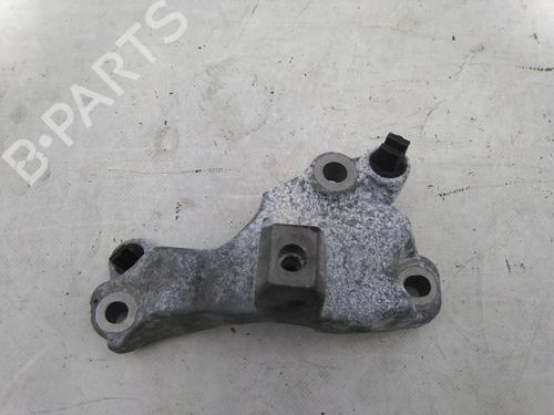 Used Gearbox mount RENAULT GRAND SCÉNIC III (JZ0/1_) 1.5 dCi (JZ0B, JZ07) (106 hp) 19813303
