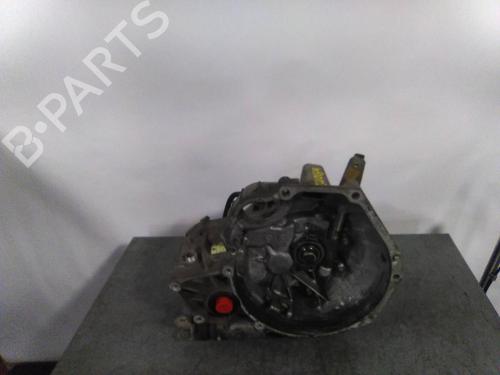 Used Gearbox NISSAN MICRA II (K11) 1.0 i 16V (54 hp) 19815321