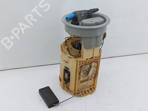 Used Fuel pump Fuel pump SEAT IBIZA II (6K1) 1.4 i 16V (101 hp) 19825640 19825640