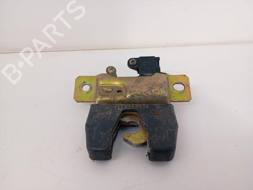 Used Tailgate lock VW VENTO (1H2) 1.4 (60 hp) 33028407