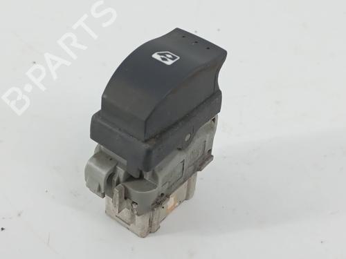 Used Switch Switch RENAULT MEGANE II (BM0/1_, CM0/1_) 1.9 dCi (115 hp) 32390572 32390572
