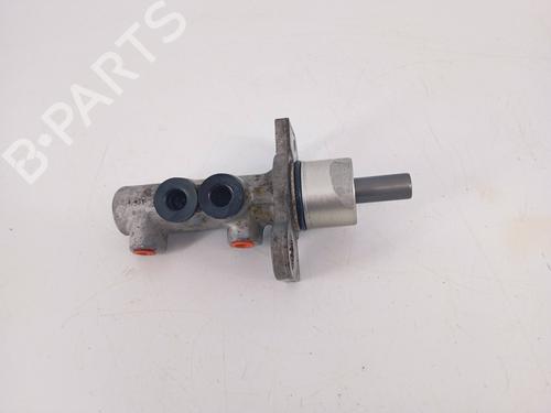 Used Brake master cylinder Brake master cylinder VW PASSAT B5 (3B2) 1.6 (101 hp) 33047379 33047379