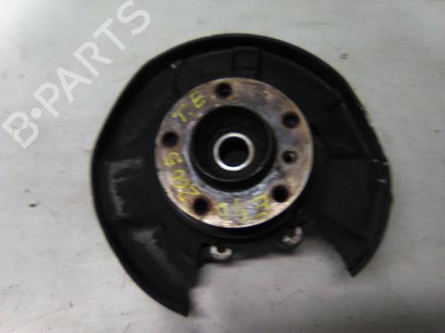 Used Left rear steering knuckle BMW 3 (E90) 320 d (163 hp) 19846850