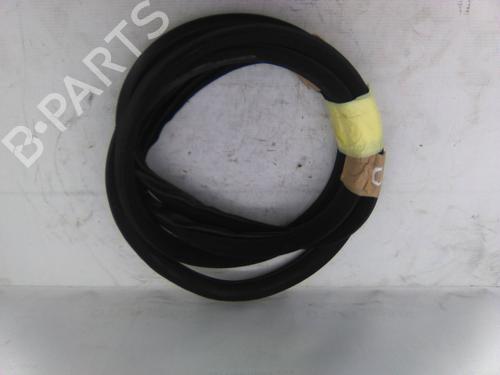 BP19828810C142 main image