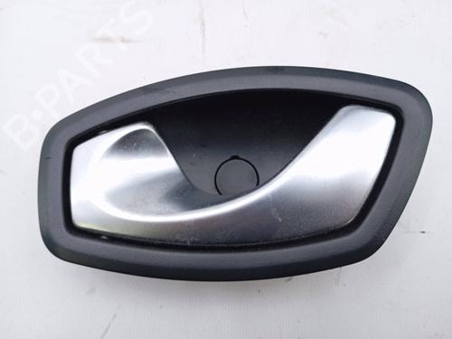 Used Rear left exterior door handle RENAULT CLIO IV (BH_) 0.9 TCe 90 (BHNF, BHMA, BHMH, BHJK, BHJR) (90 hp) 19838527
