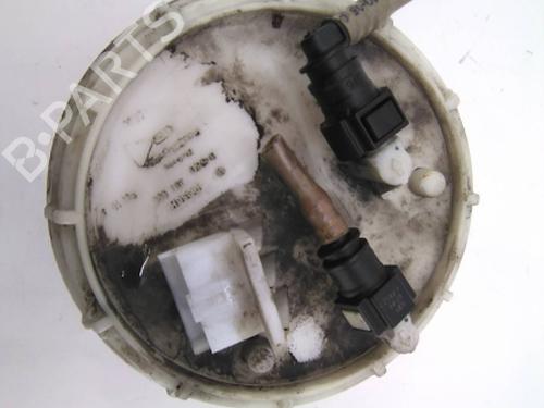 Used Fuel pump FIAT PUNTO (188_) 1.3 JTD 16V (70 hp) 19827286