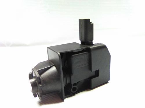 Used Fuel door actuator PEUGEOT 308 II (LB_, LP_, LW_, LH_, L3_) 1.6 HDi (92 hp) 19870451