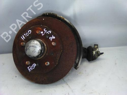 Used Left front steering knuckle HYUNDAI H100 Van 2.5 D (75 hp) 19866595