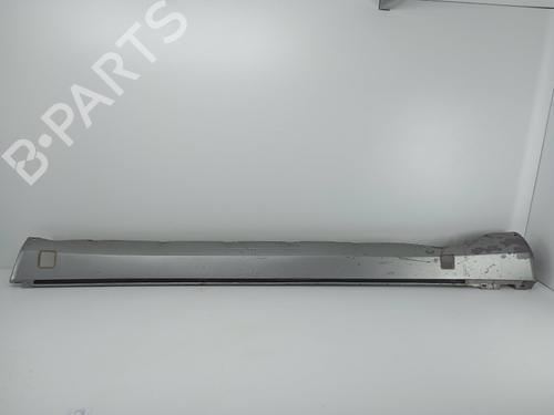 Used Left sideskirt MERCEDES-BENZ 190 (W201) D 2.0 (201.122) (75 hp) 30915377