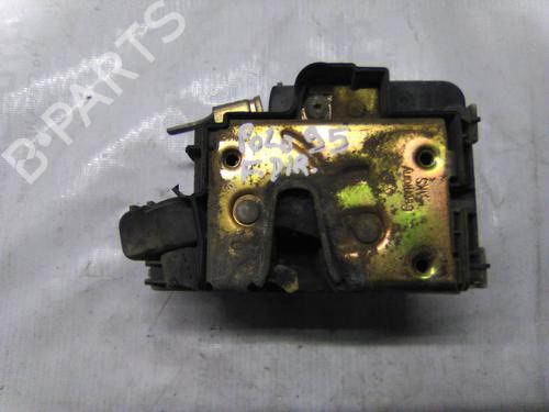 Used Front right lock VW POLO III (6N1) 100 1.4 16V (100 hp) 19832730