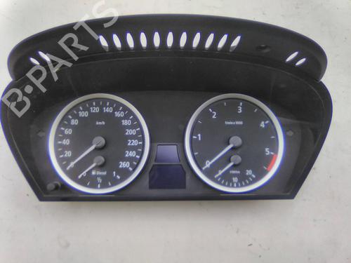 Used Instrument cluster BMW 5 Touring (E61) 525 d (177 hp) 19844018