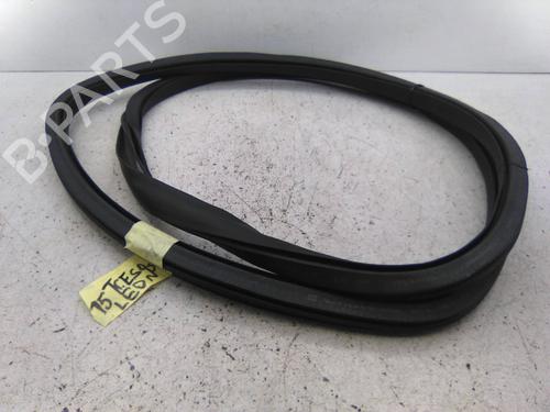 Used Rubber door seal SEAT LEON (5F1) 1.6 TDI (105 hp) 20242464