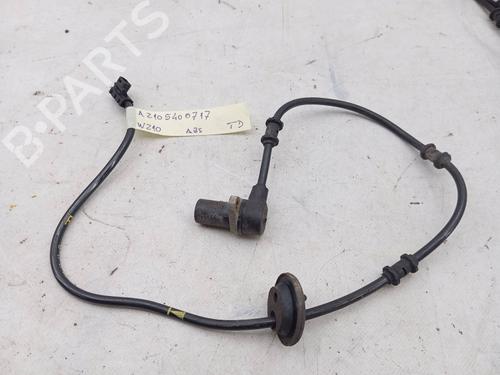 Used Electronic module MERCEDES-BENZ E-CLASS (W210) E 250 D (210.010) (113 hp) 31256519