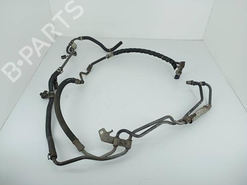 Rør TOYOTA AVENSIS (_T25_) 2.2 D-4D (ADT251_, ADT251R) (150 hp) 31255596