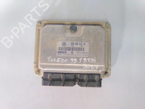 Used Engine control unit (ECU) SEAT TOLEDO I (1L2) 1.9 TDI (90 hp) 19868058