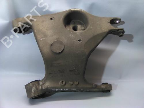 Højre bagtil bærearm JAGUAR XE (X760) 2.0 D (180 hp) 19863135